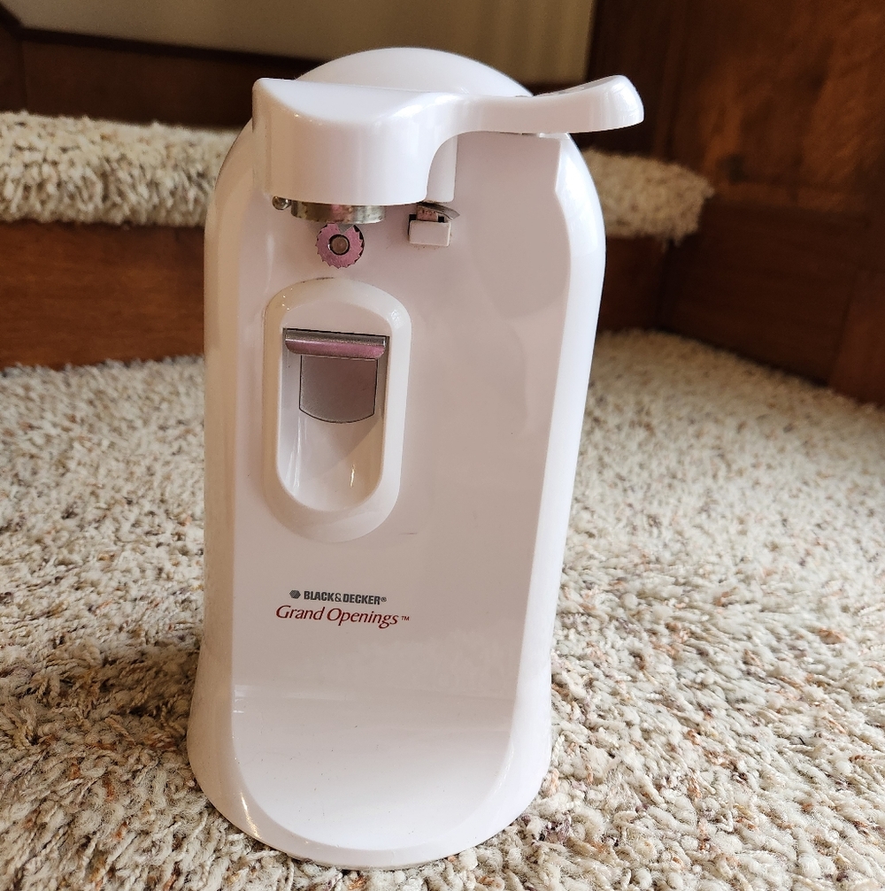 Black & Decker Grand Openings Canopener